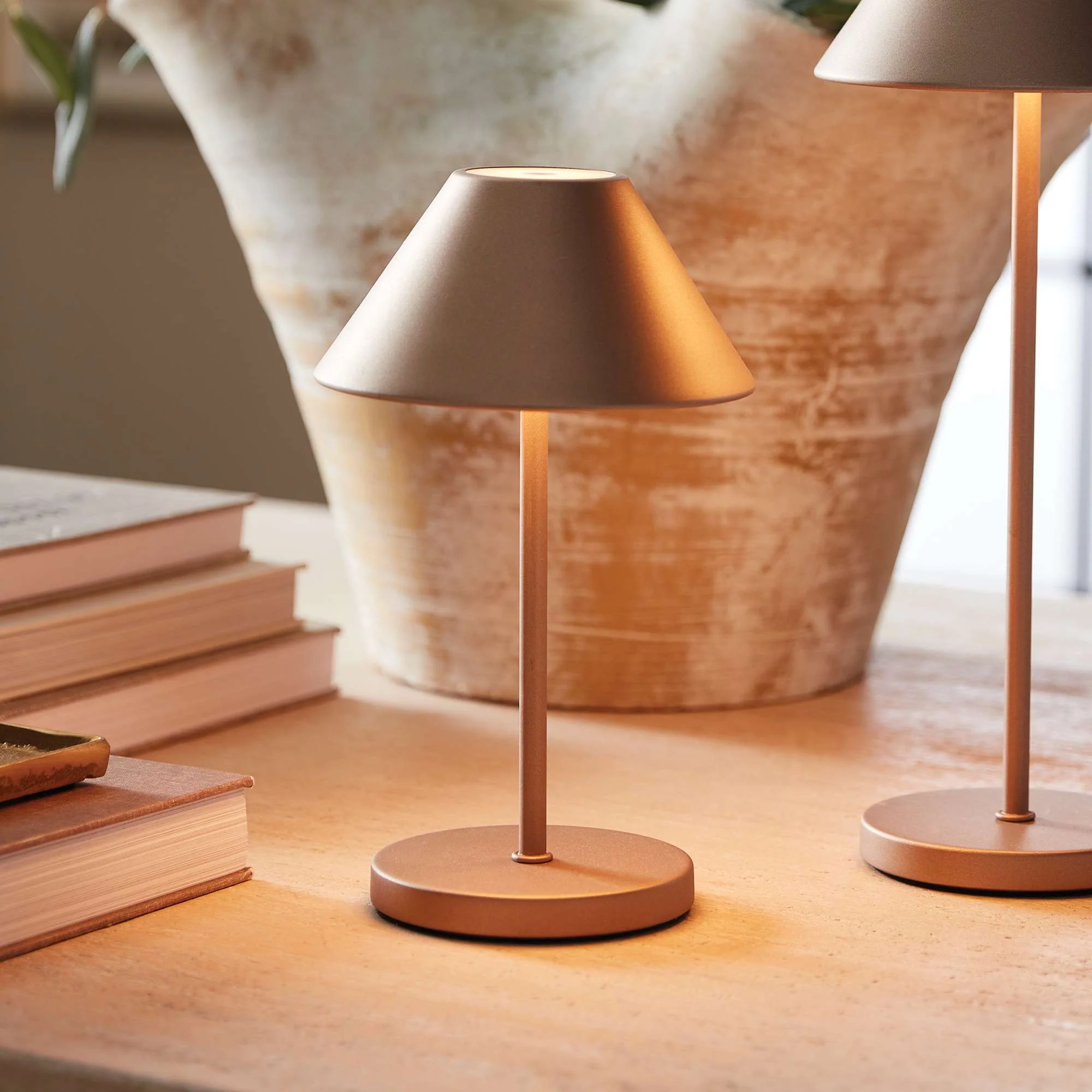 ALLUNA CORDLESS LED LAMP 10" - Image 3
