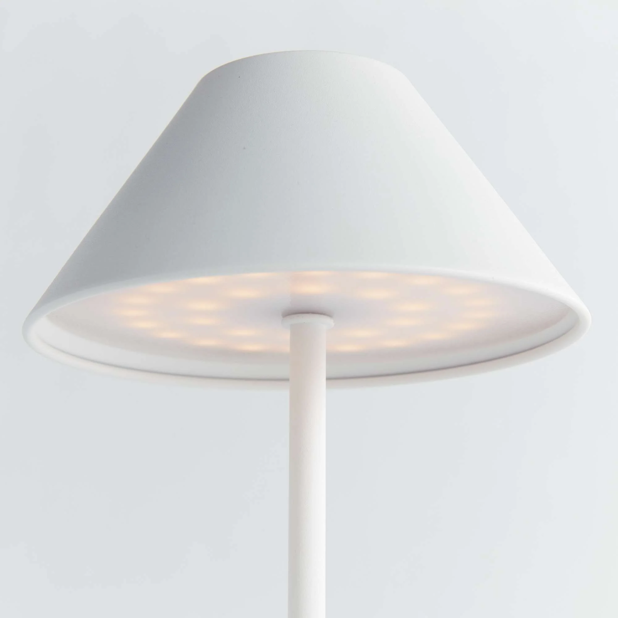 ALLUNA CORDLESS LED LAMP 10" - Image 6