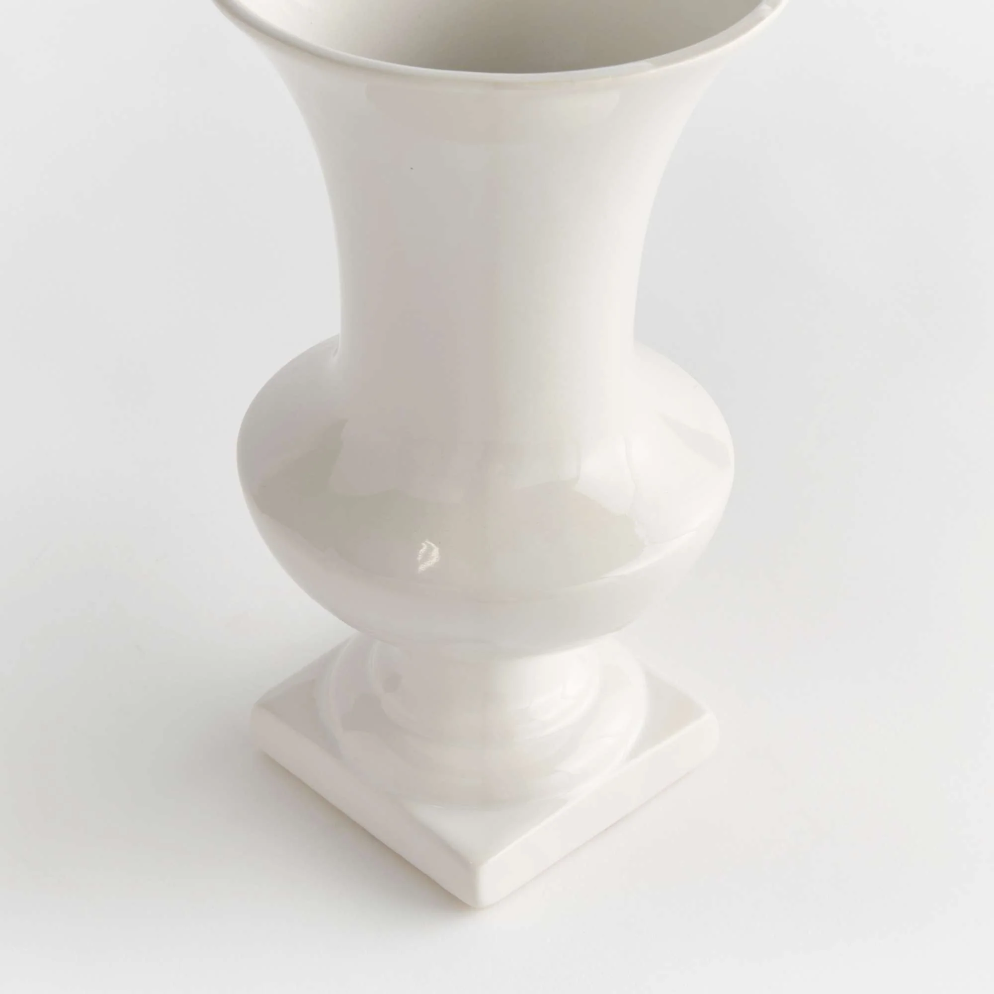 ANTOINETTE FOOTED VASE MEDIUM - Image 2