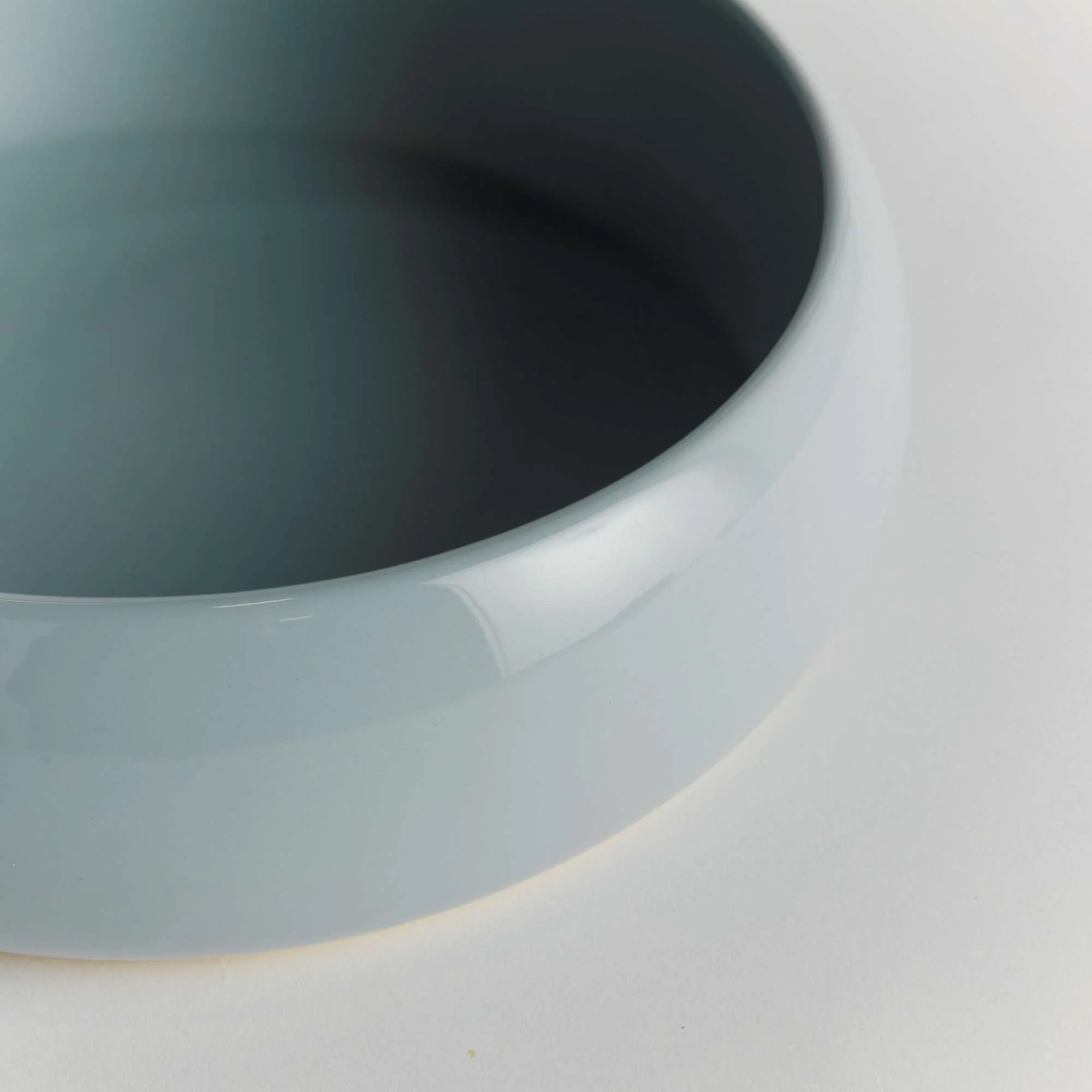 BARCLAY BUTERA SANDBAR DECORATIVE BOWL - Image 4