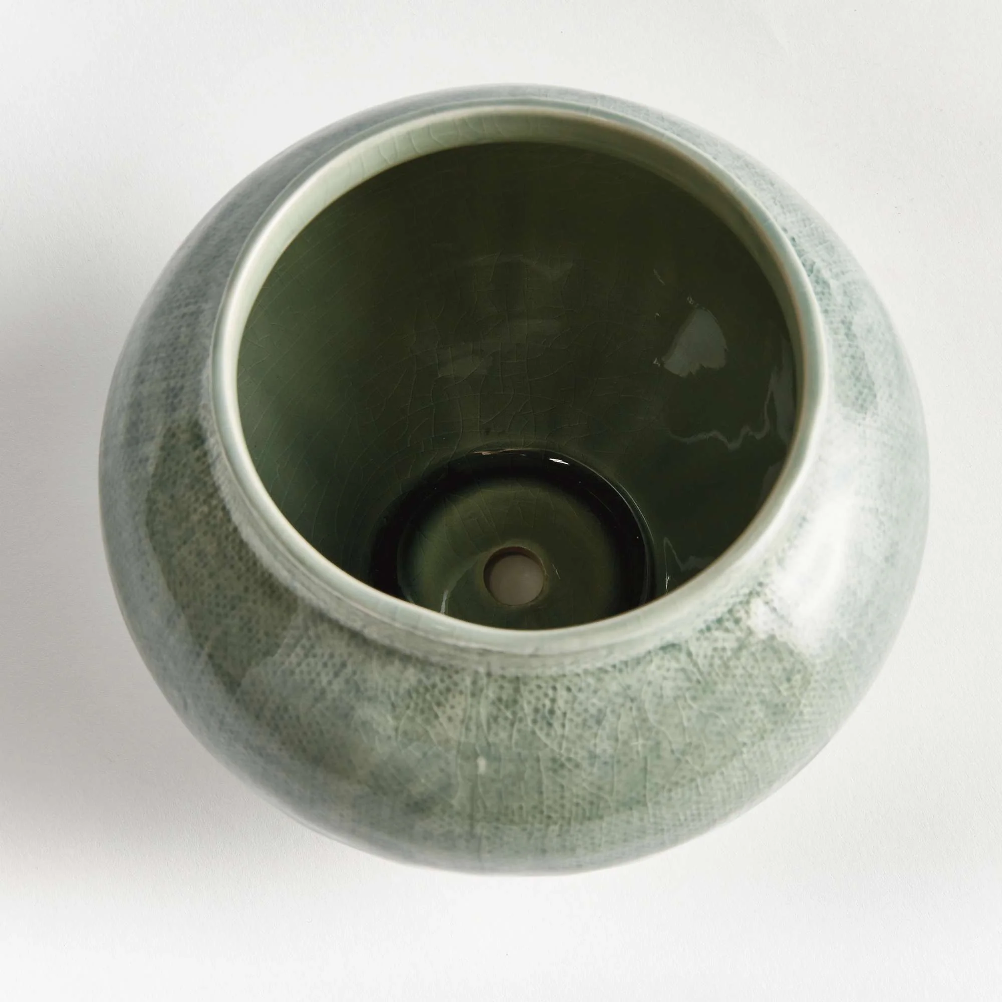 BARCLAY BUTERA OJAI POT - Image 4
