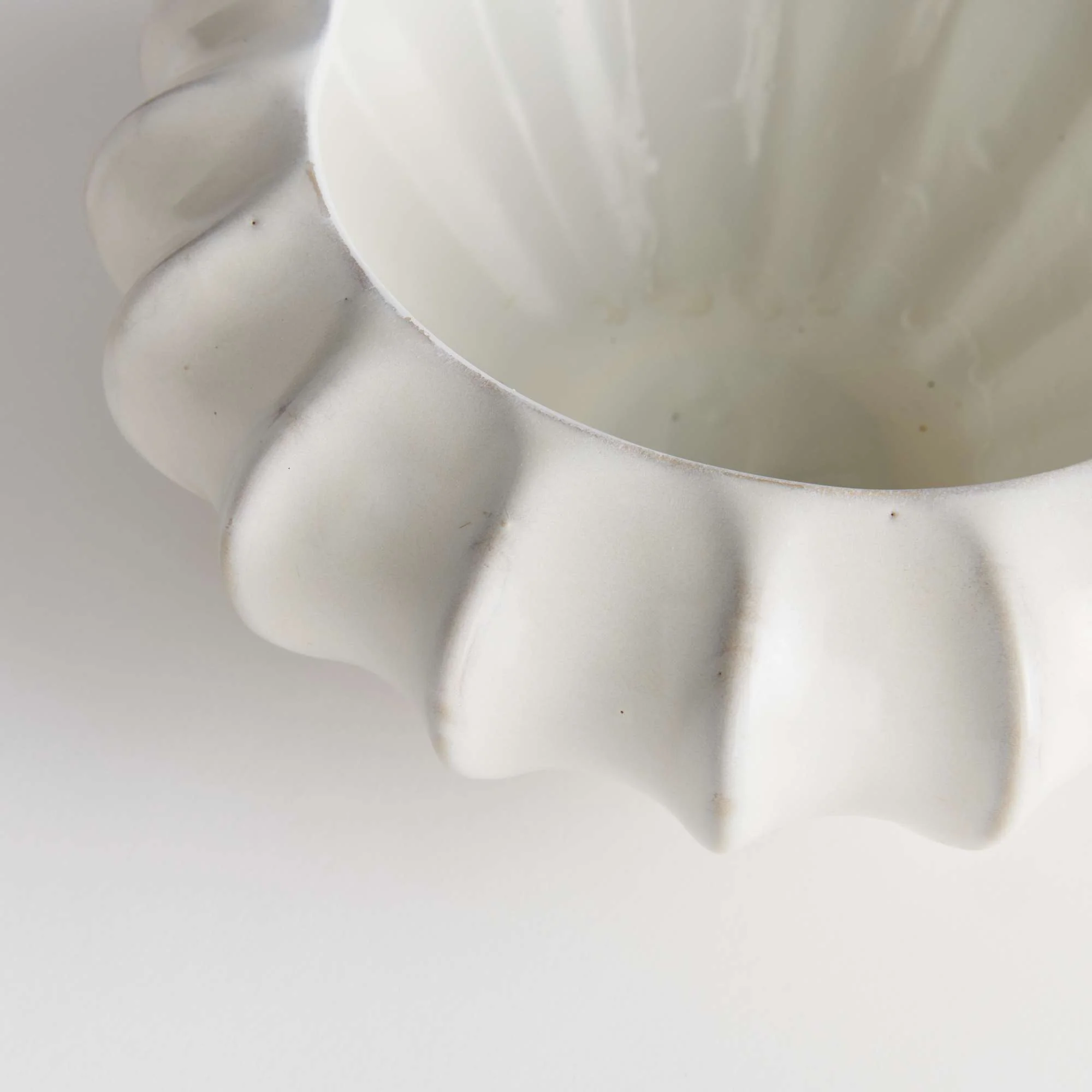 BLECKLYN DECORATIVE BOWL LARGE - Image 3