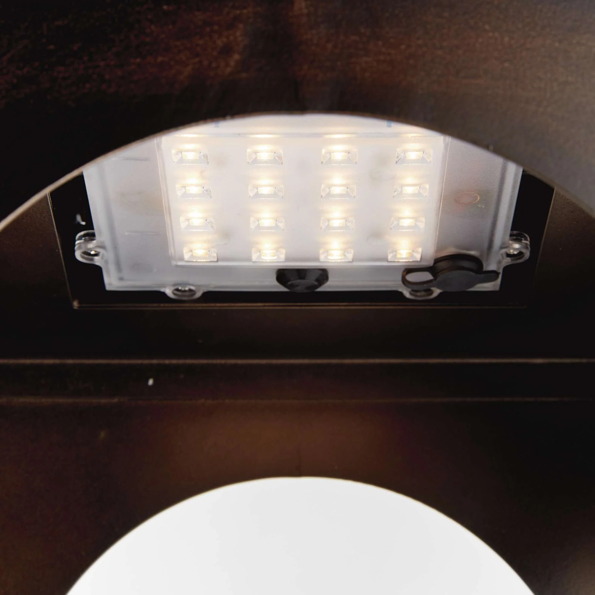 BROOKS SOLAR LED LANTERN 24" - Image 5