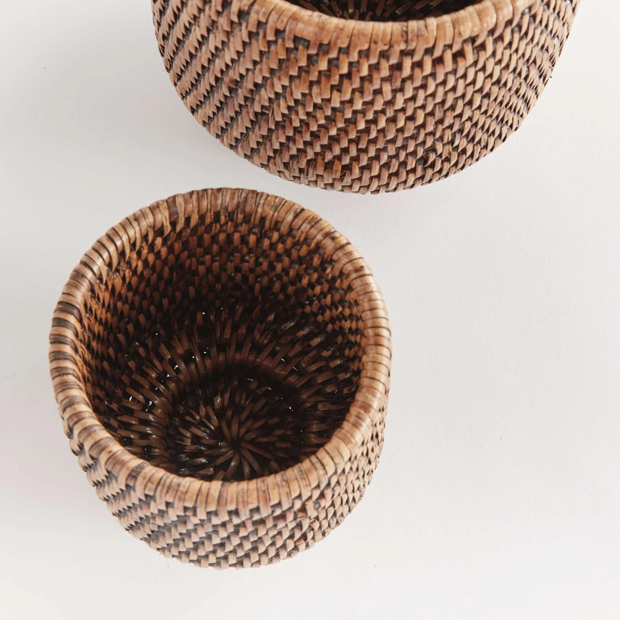 BURMA RATTAN CACHEPOTS SMALL, SET OF 2 - Image 3