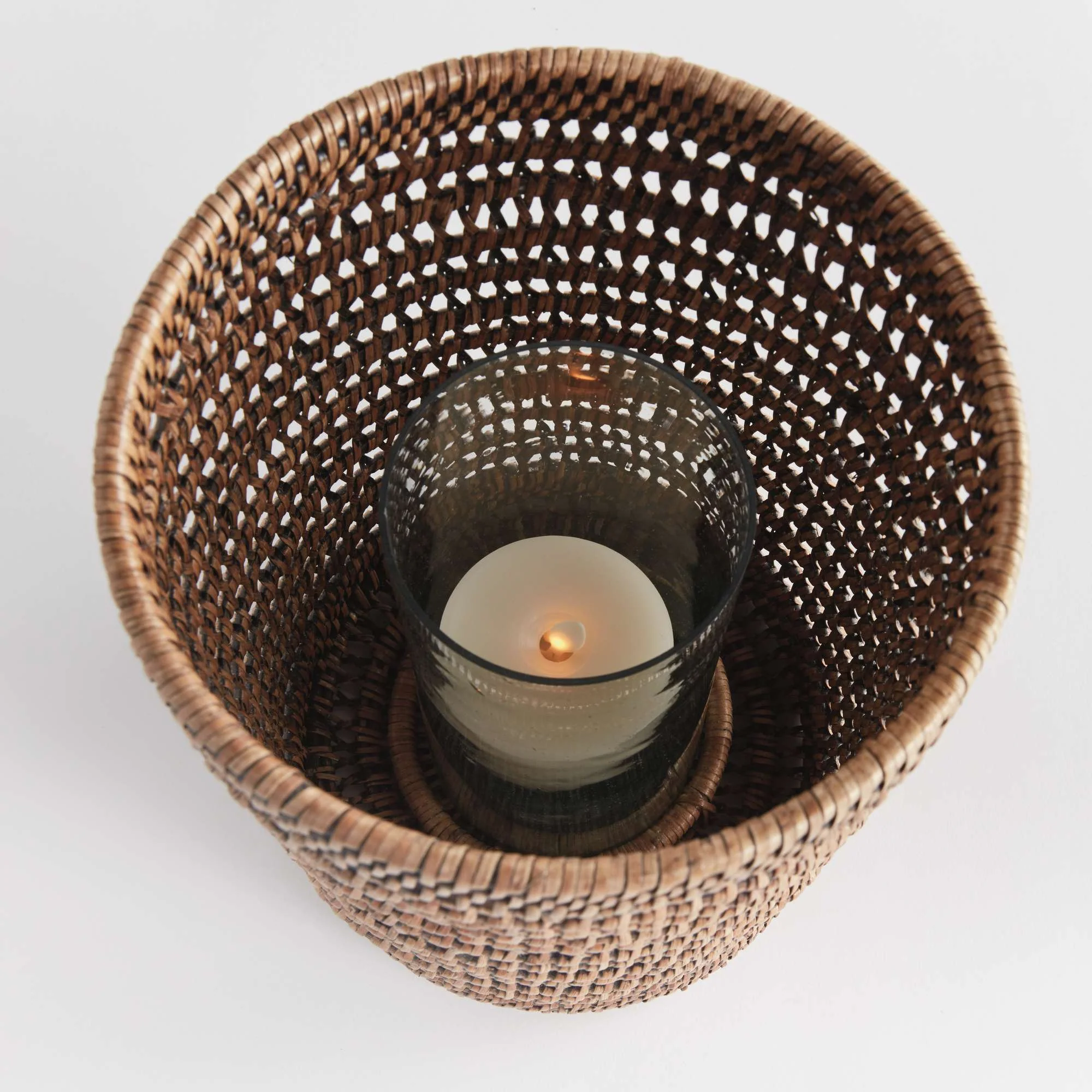 BURMA RATTAN HURRICANE LARGE - Image 3