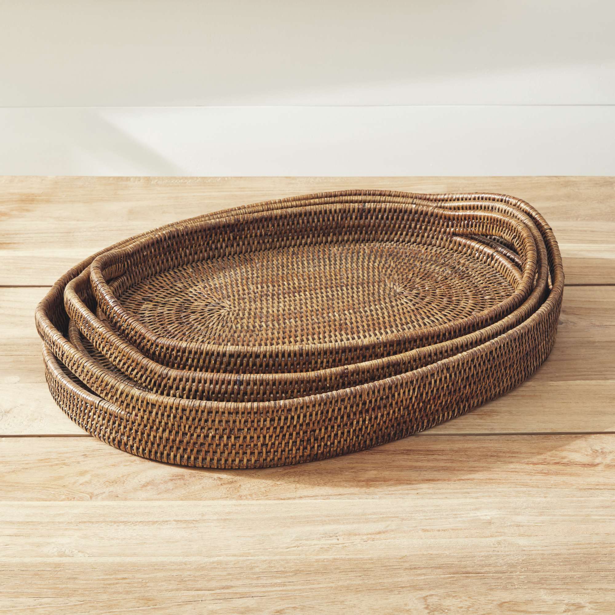 BURMA RATTAN OVAL SERVING TRAYS, SET OF 3 - Image 4