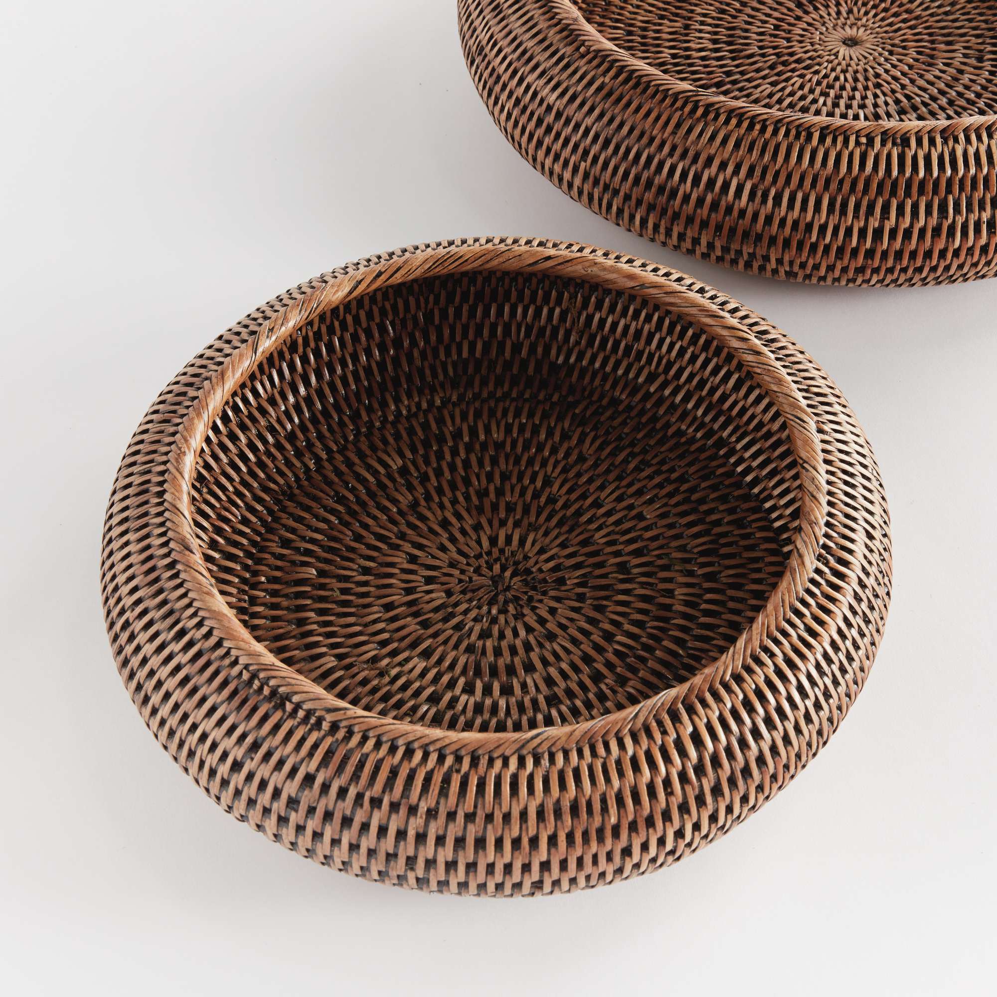 BURMA RATTAN SHALLOW DISPLAY BOWLS, SET OF 2 - Image 3