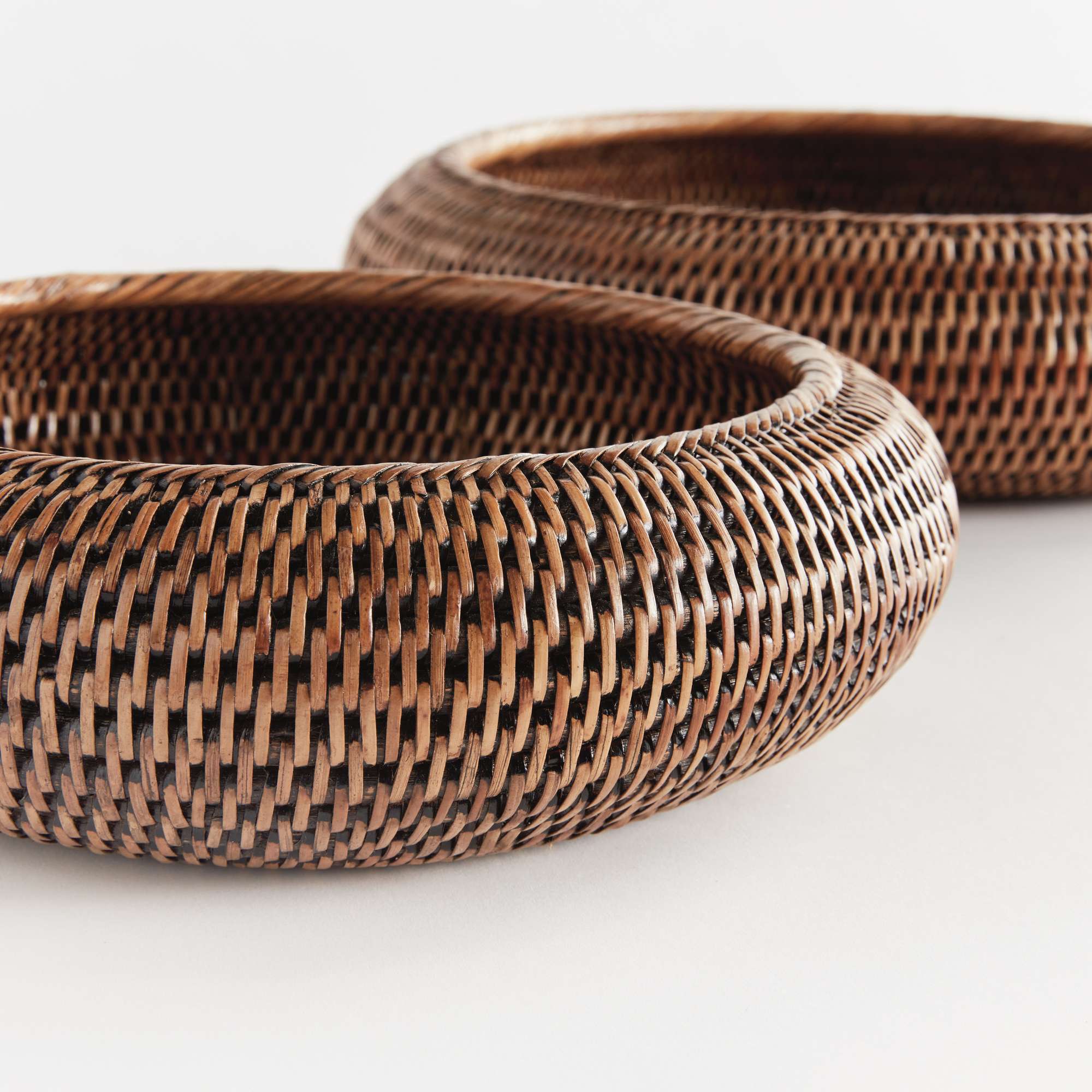BURMA RATTAN SHALLOW DISPLAY BOWLS, SET OF 2 - Image 4