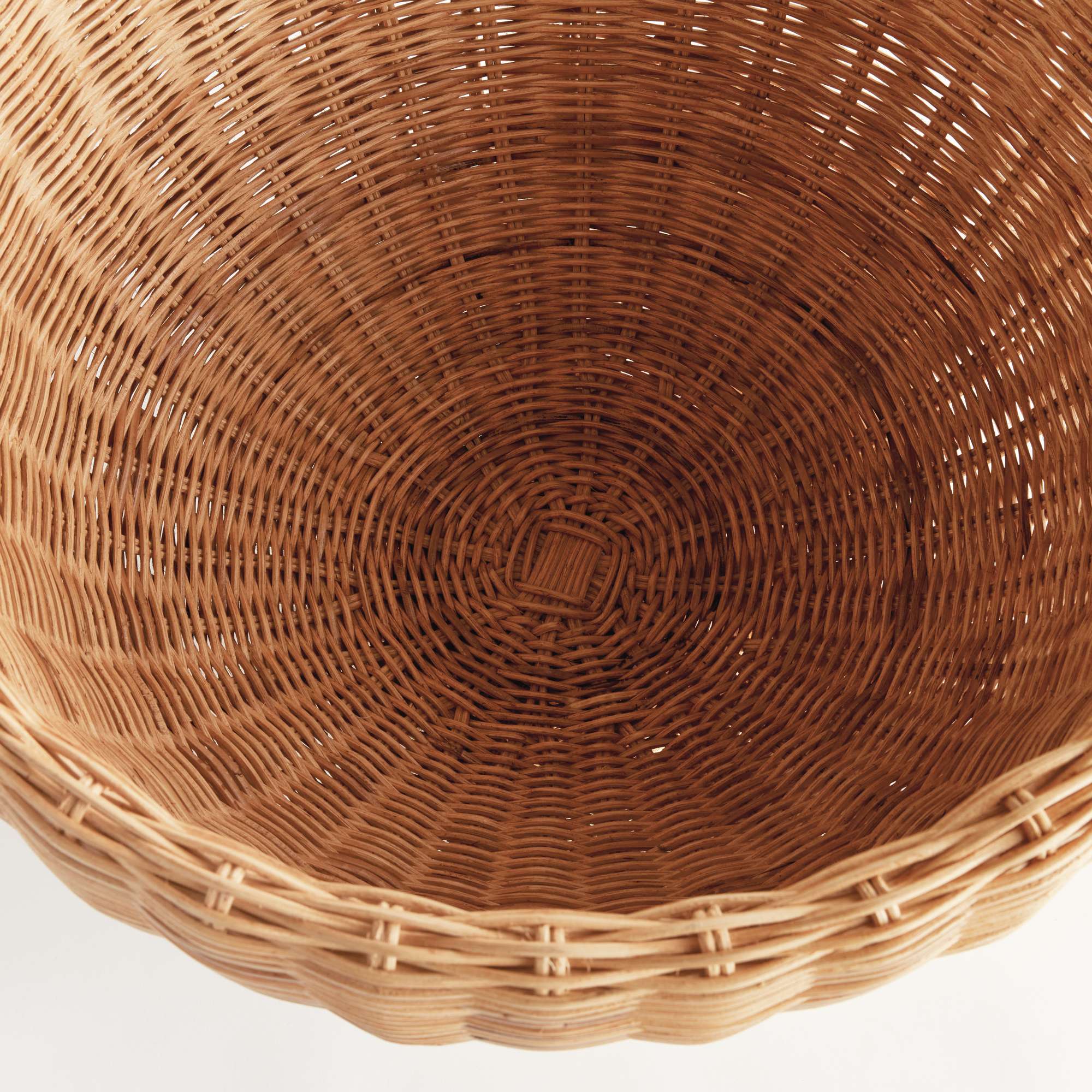 CHARLESTON RATTAN FOOTED BOWL - Image 3