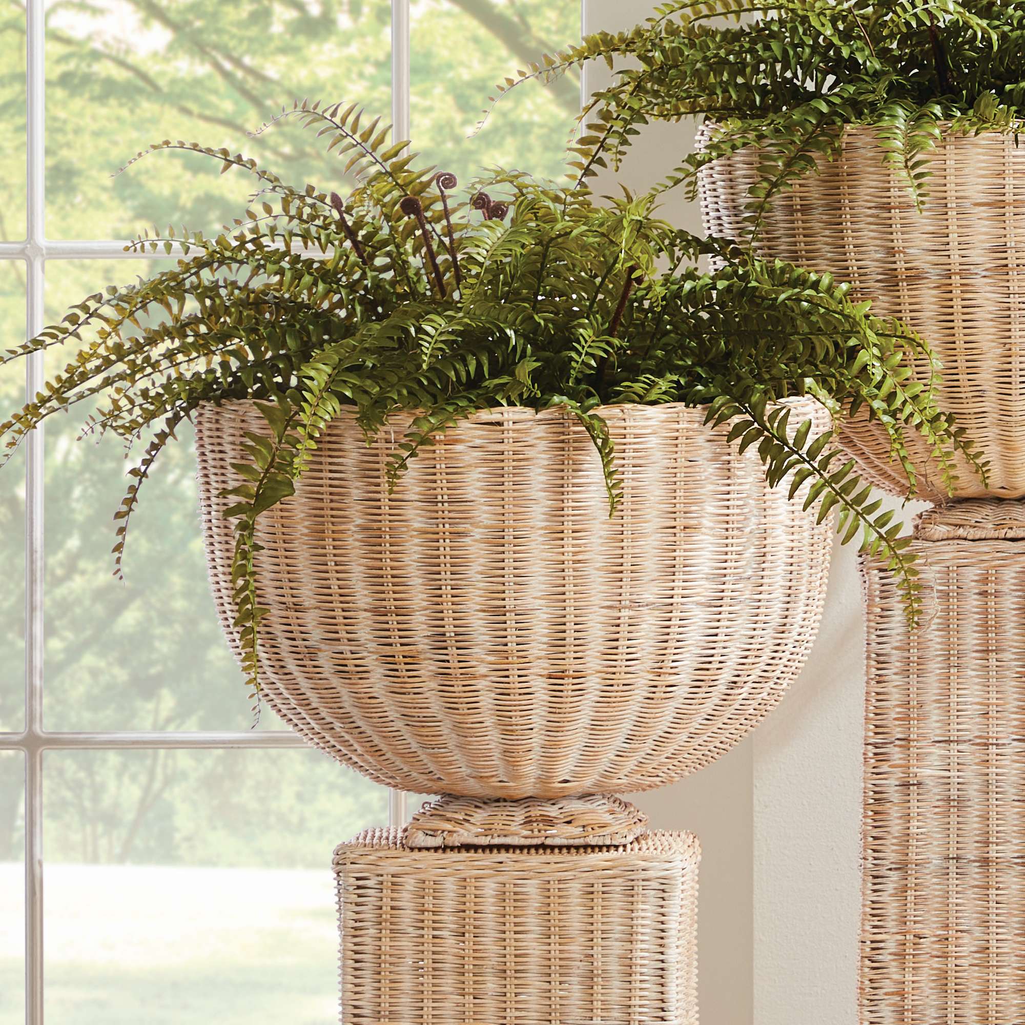 CHARLESTON RATTAN FOOTED BOWL - Image 2