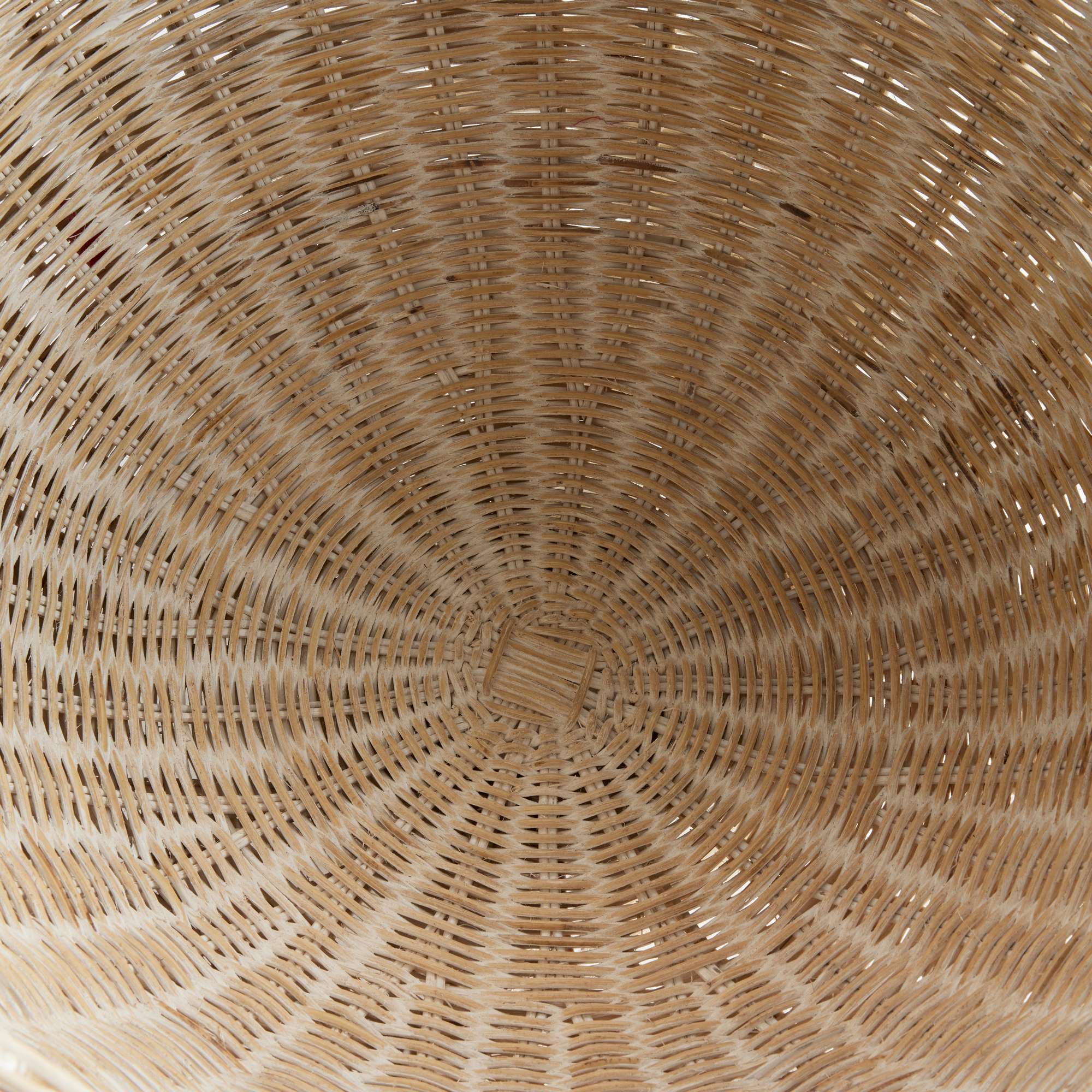 CHARLESTON RATTAN FOOTED BOWL - Image 3