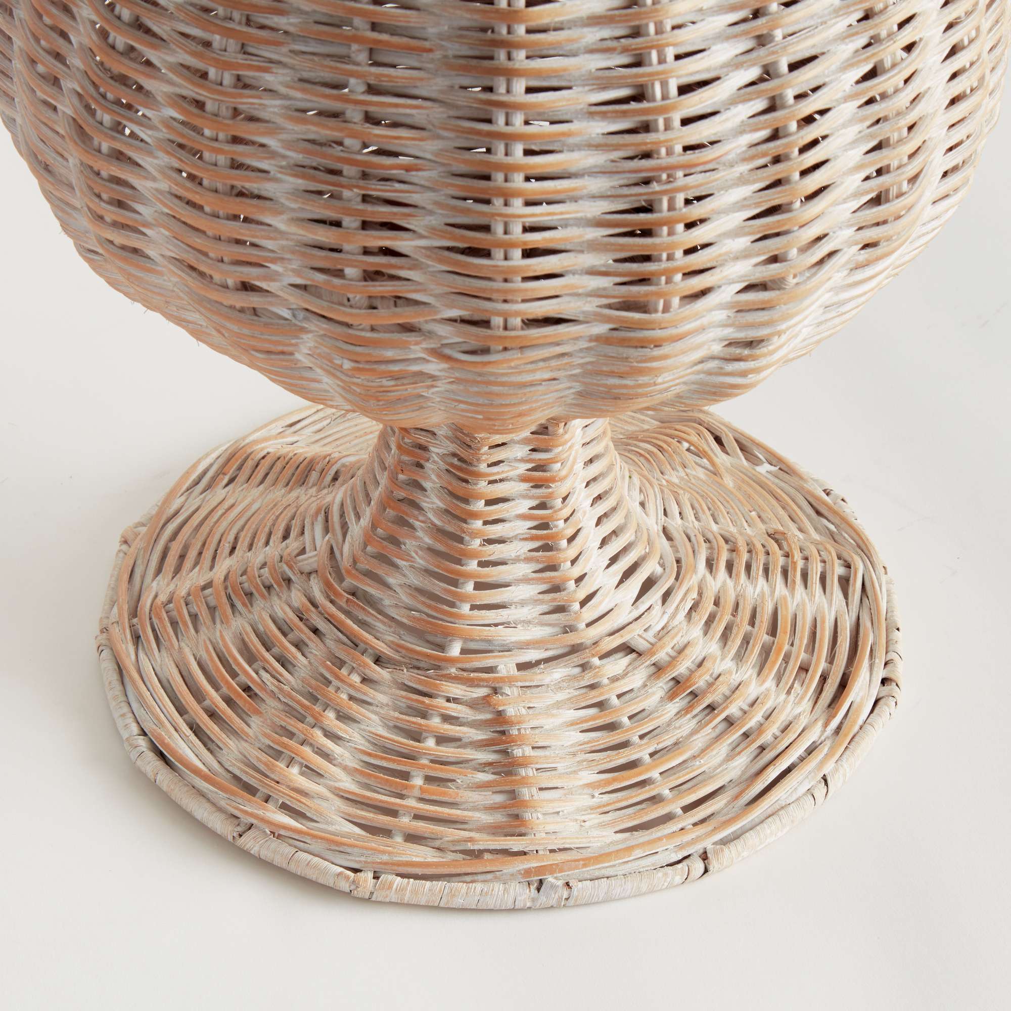 CHESAPEAKE RATTAN FOOTED URN TALL - Image 3