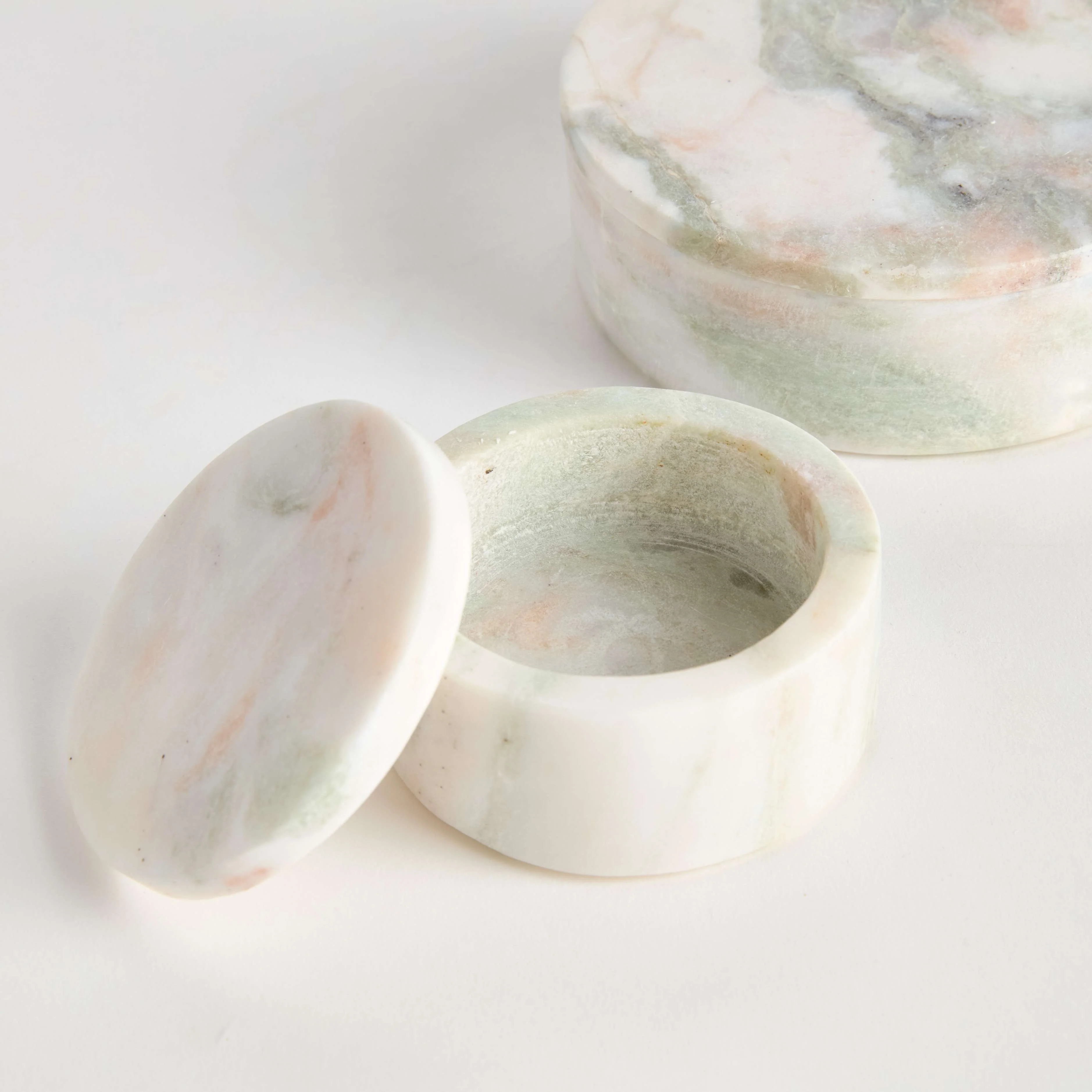 JOHANNA MARBLE ROUND LIDDED BOXES, SET OF 2 - Image 2