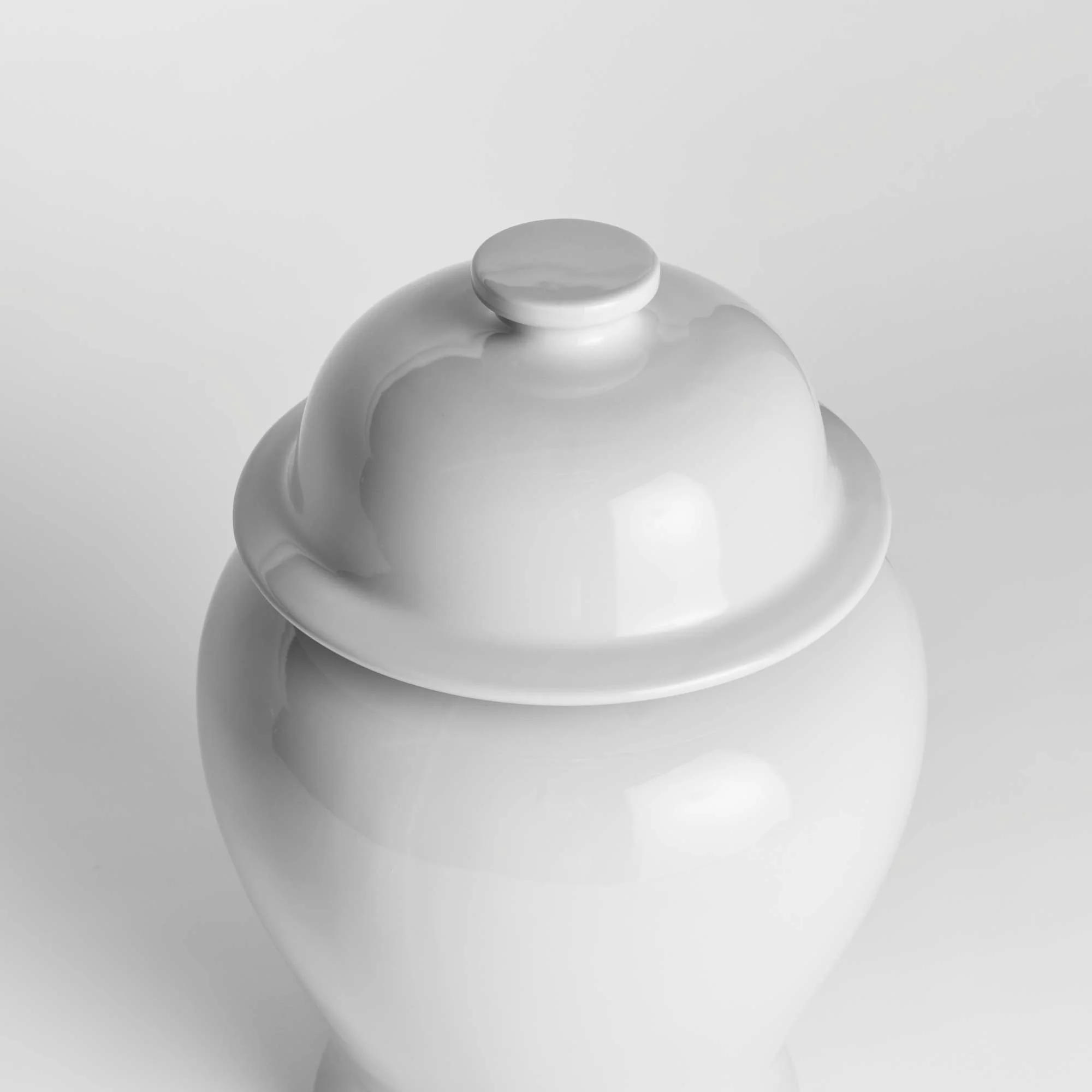 KOA WIDE LIDDED GINGER JAR SMALL - Image 3