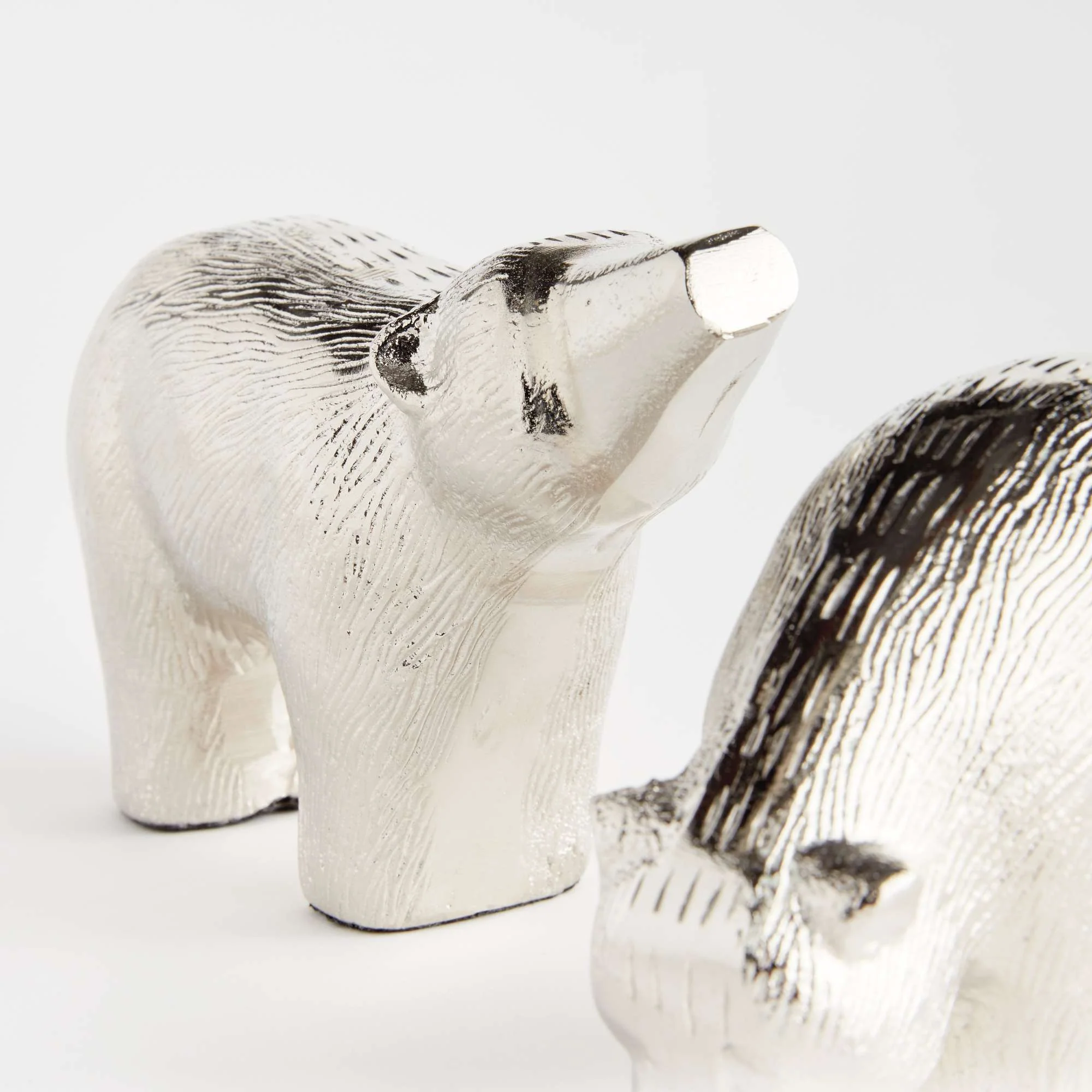 KODA BEAR SCULPTURES, SET OF 2 - Image 3