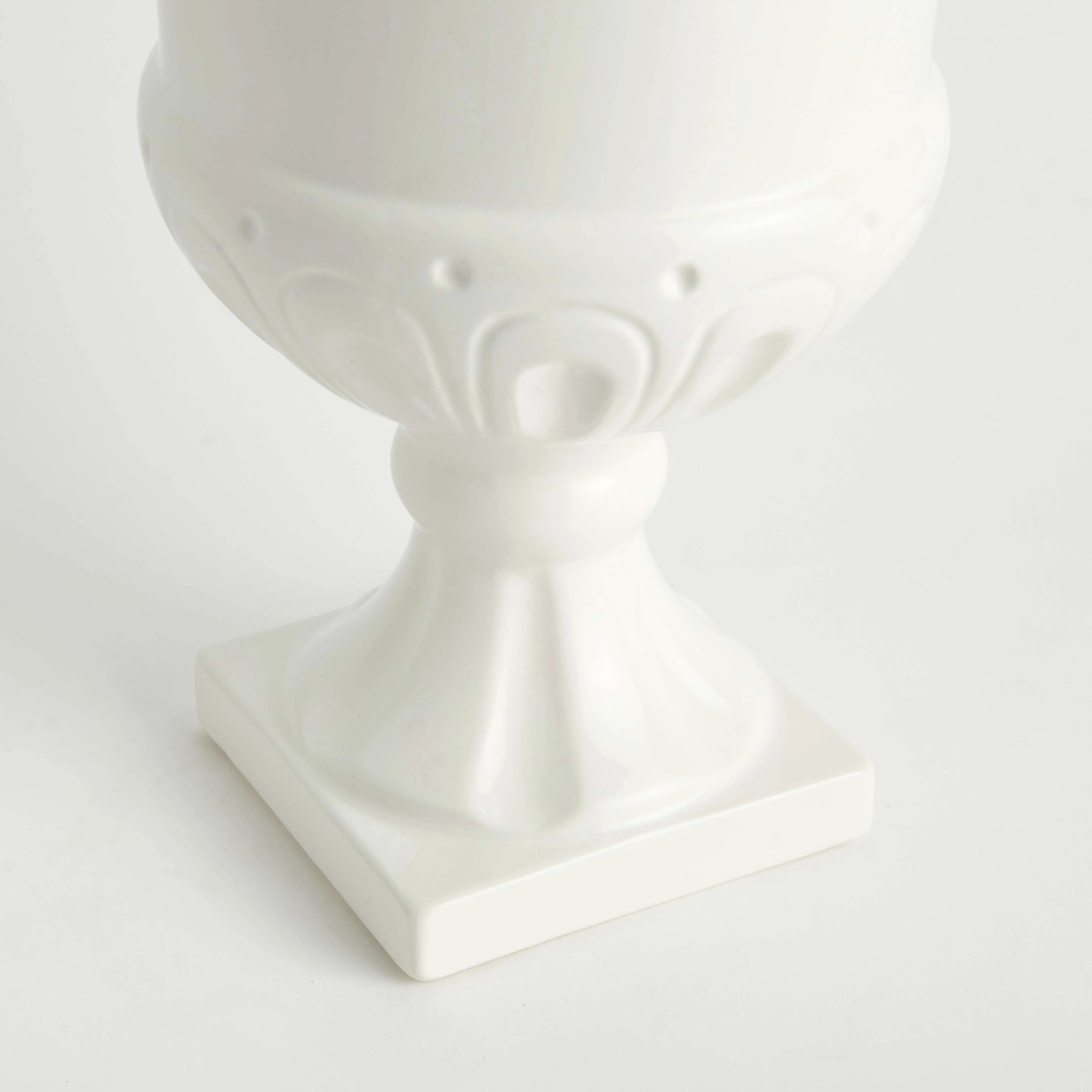 LIANA DECORATIVE PEDESTAL URN LARGE - Image 2