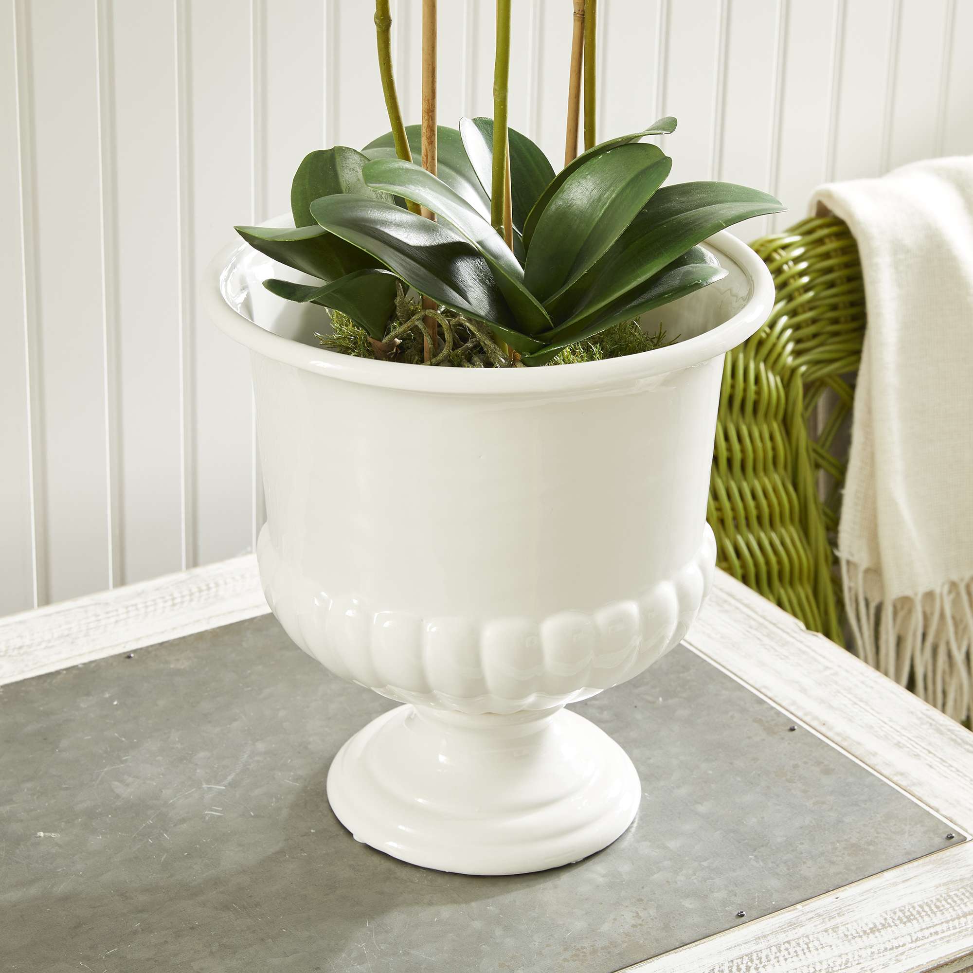 MIRABELLE DECORATIVE PEDESTAL BOWL SMALL - Image 6