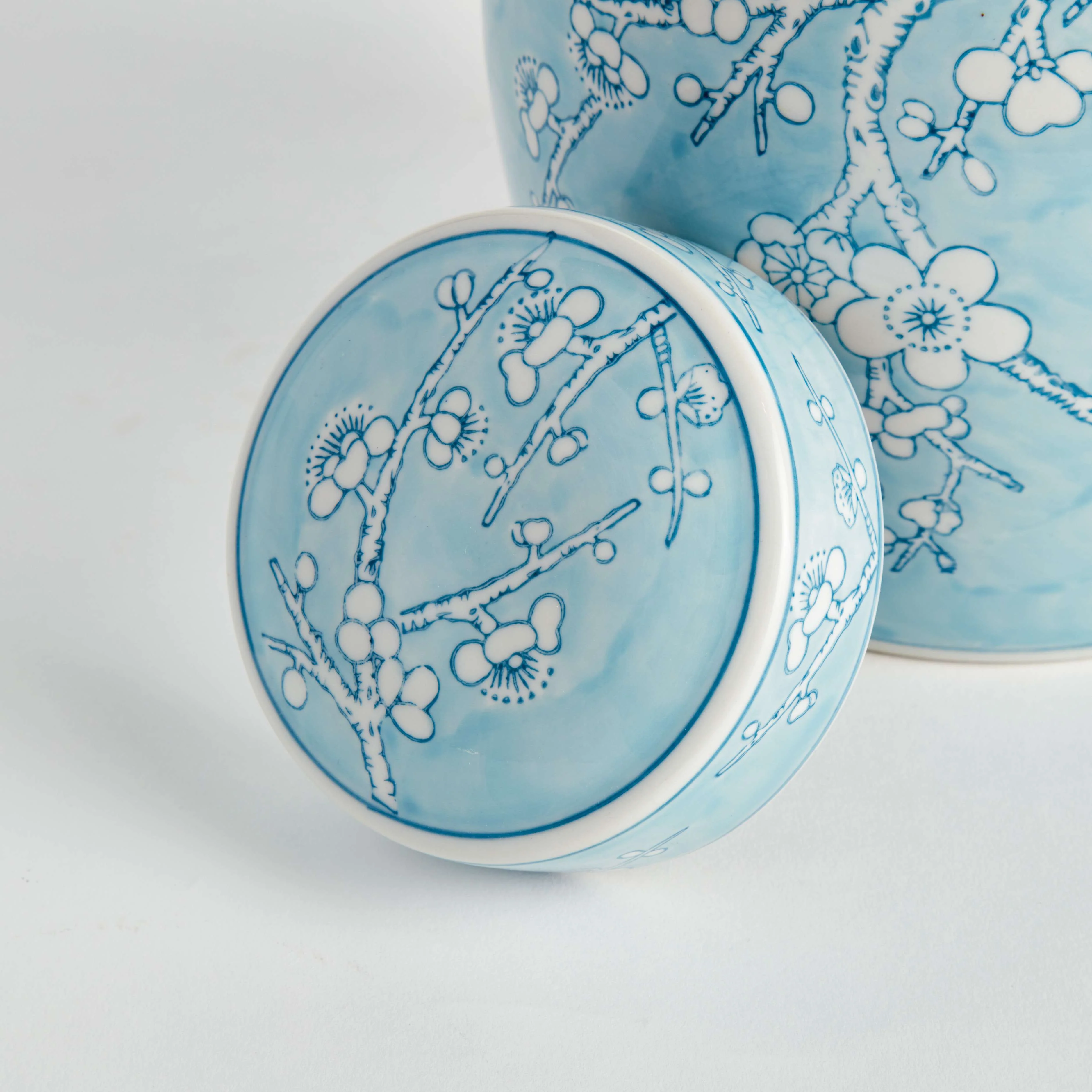 MONARCH EMPRESS LIDDED JAR - Image 4