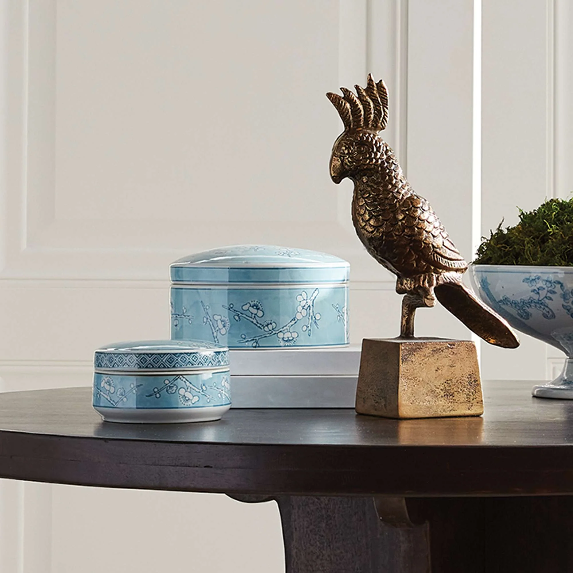 MONARCH EMPRESS ROUND LIDDED CATCHALL BOX SMALL - Image 2
