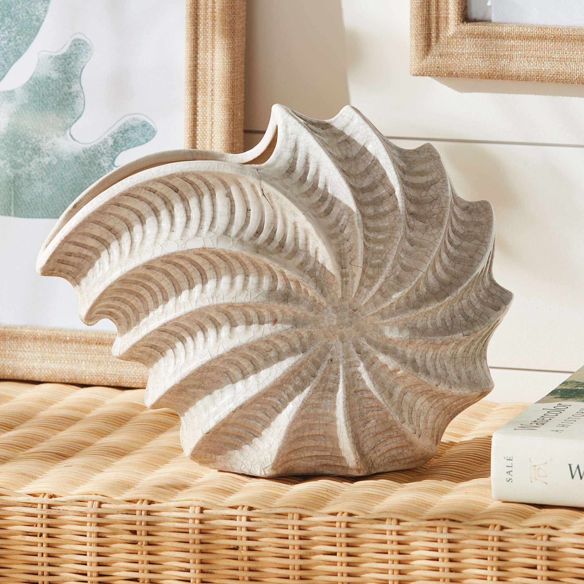 NAUTILUS SHELL VASE - Image 2