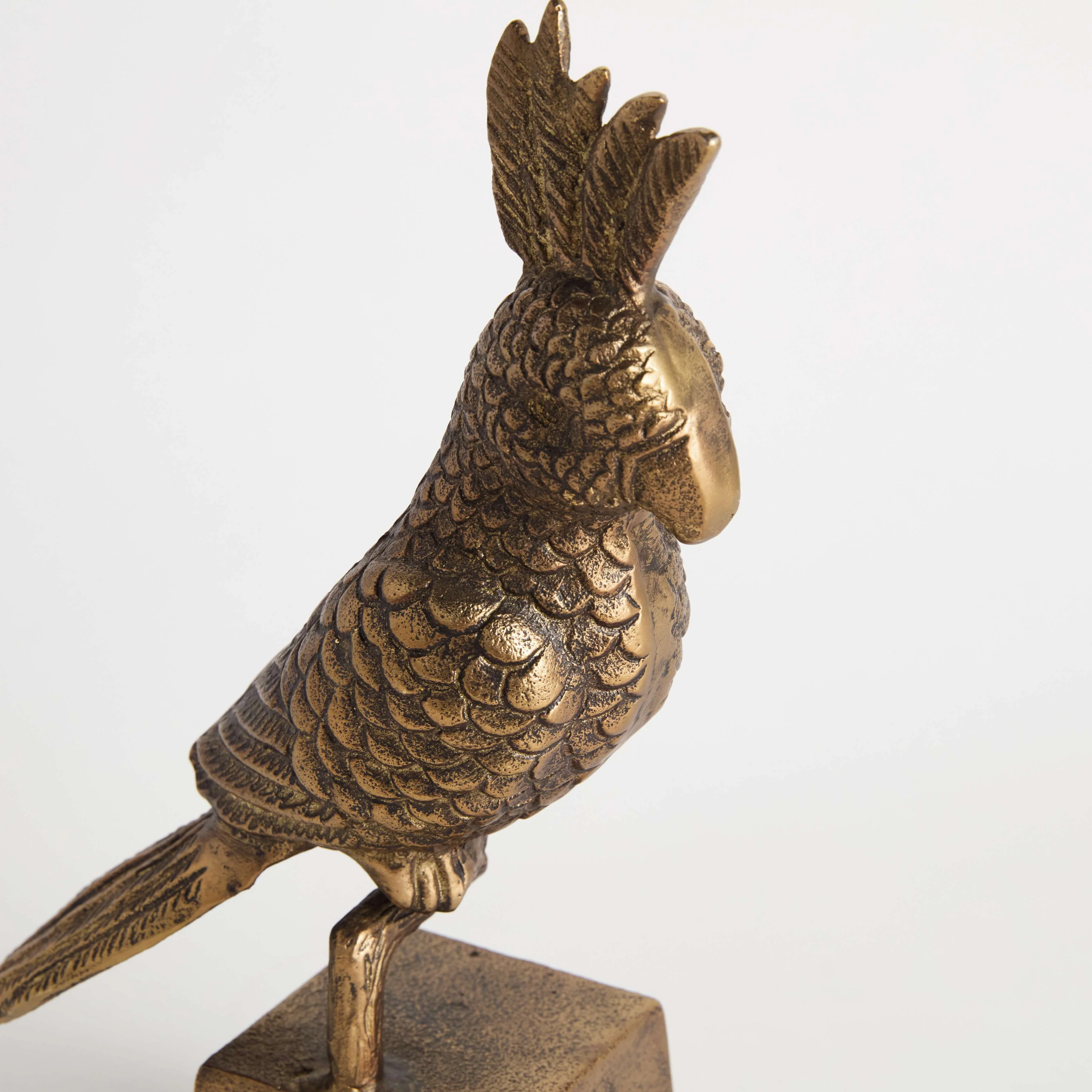 PARROT SCULPTURE - Image 2