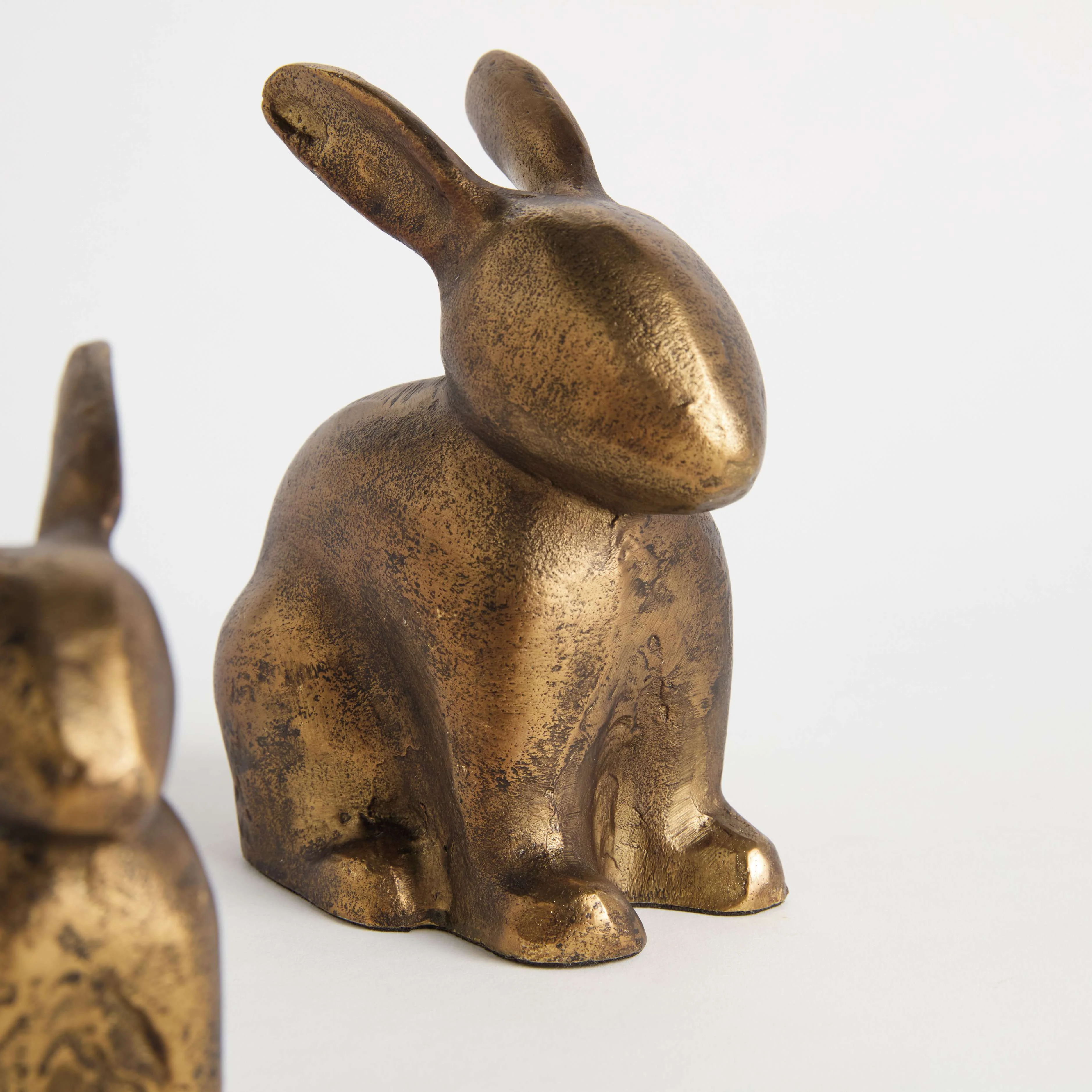 SITTING RABBIT SCULPTURE, SET OF 2 - Image 5