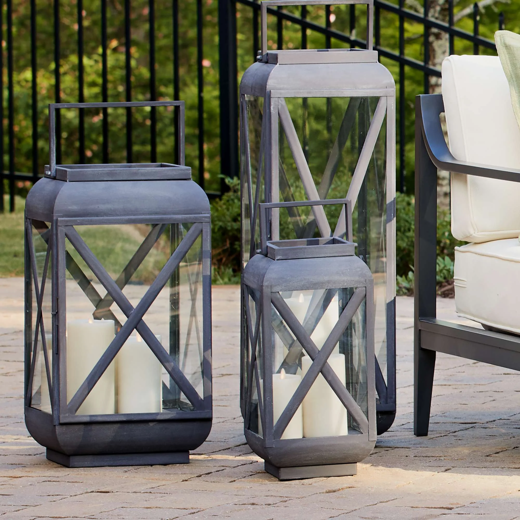 TERRAZZA OUTDOOR LANTERN MEDIUM - Image 7